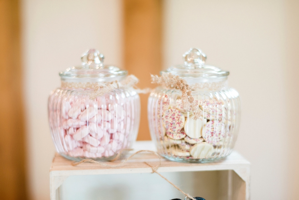 wedding-sweet-jars