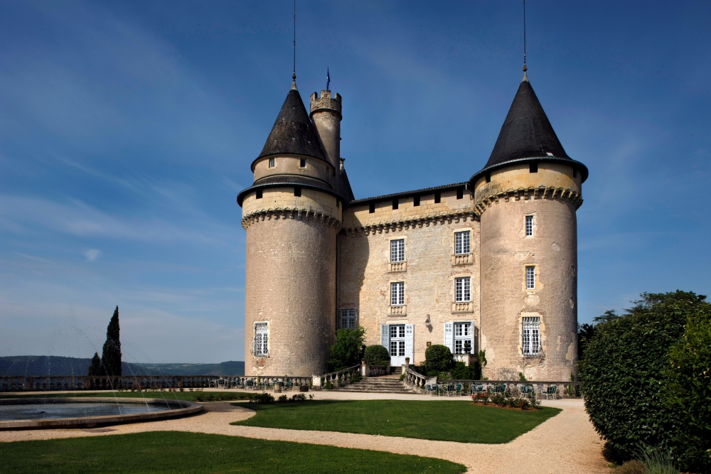 castle-wedding-venue-south-of-france