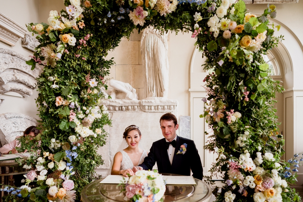 flowers-for-stately-home-wedding-venues