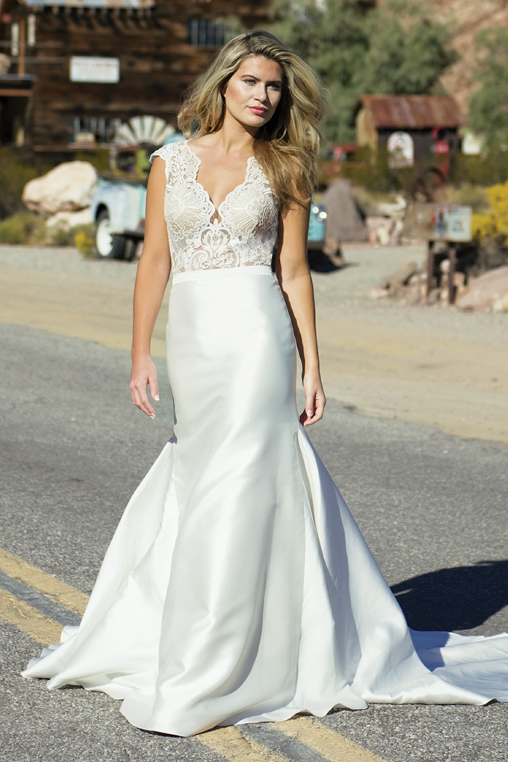 wedding-dress-with-low-neckline