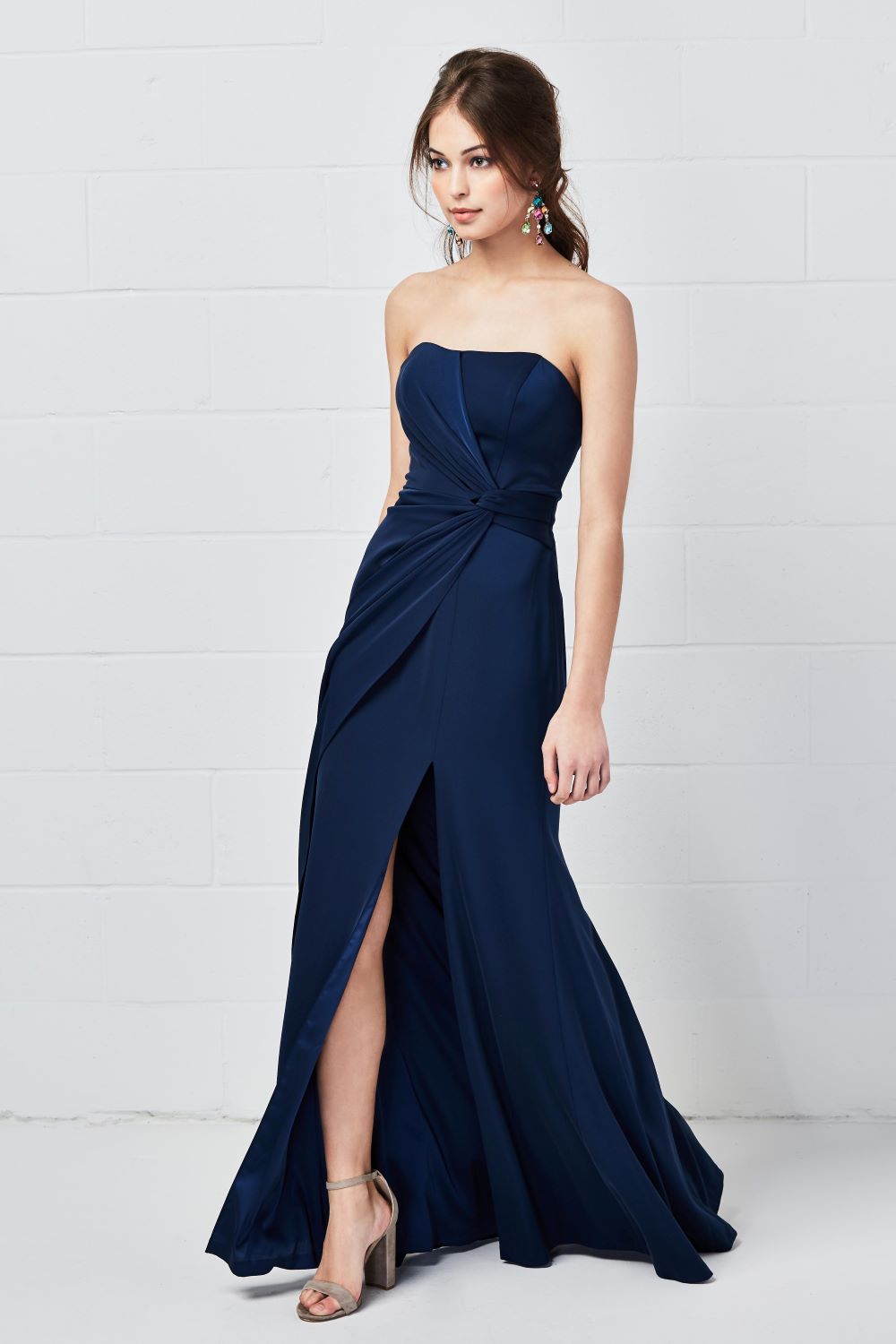 navy-blue-strapless-bridesmaid-dress