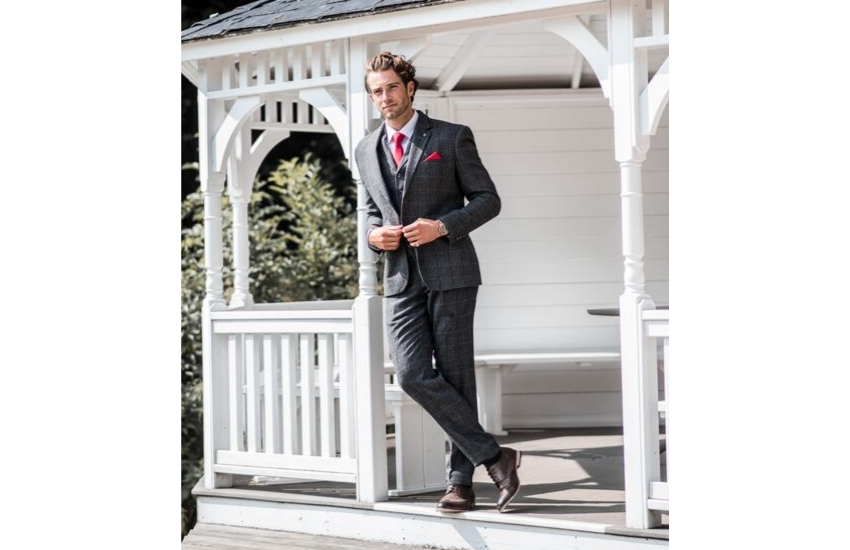 dark-grey-tweed-wedding-suit