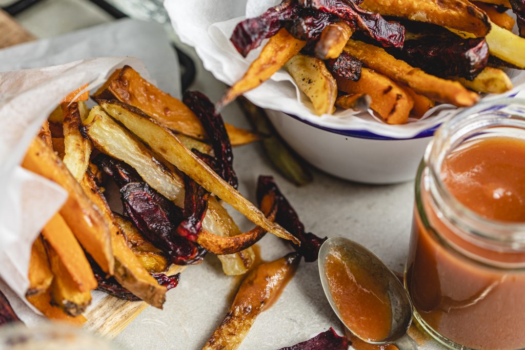 vegan-wedding-food-rainbow-root-fries