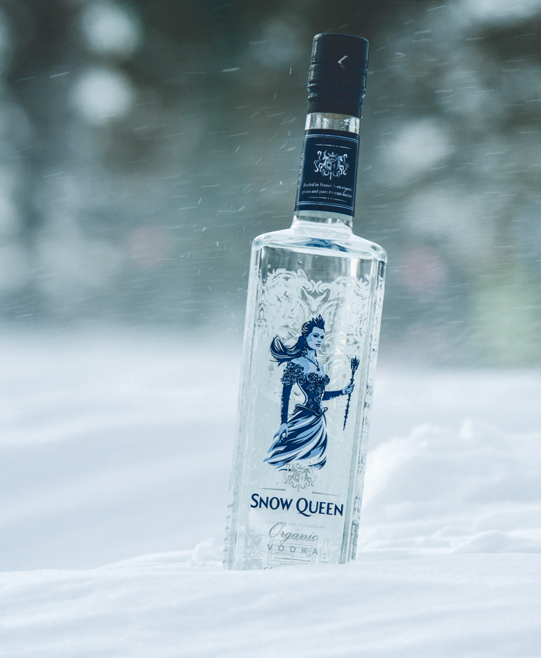 snow-queen-organic-vodka-best-christmas-gifts-for-him