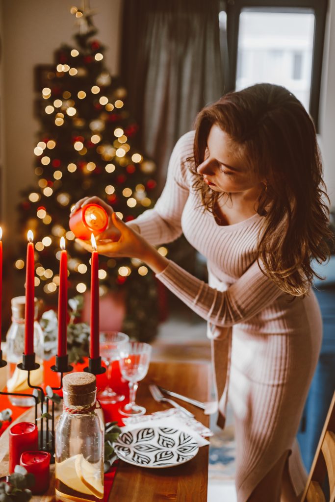 candles-first-christmas-married-couple