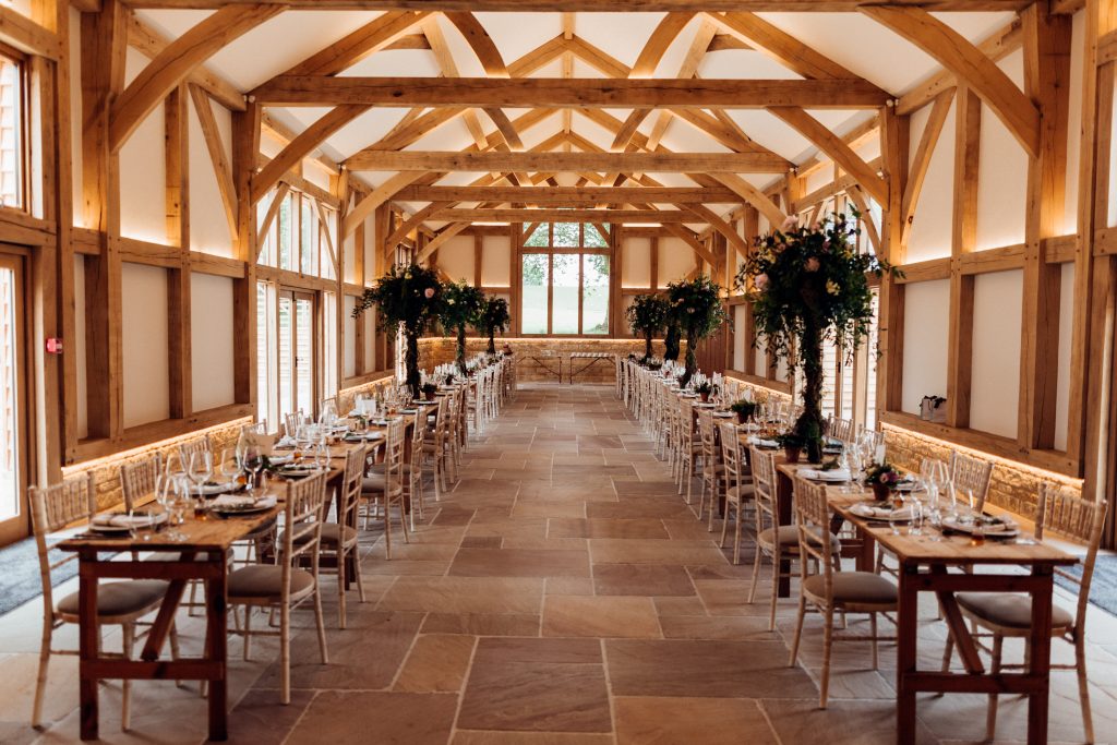 wedding-barn-wedding-food-trends-2022