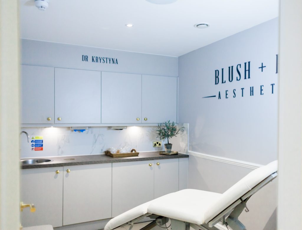 dr-krystyna-clinic-blush-and-blow-dissolving-filler